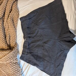 Madewell Black Elastic-Waist Gauze Shorts